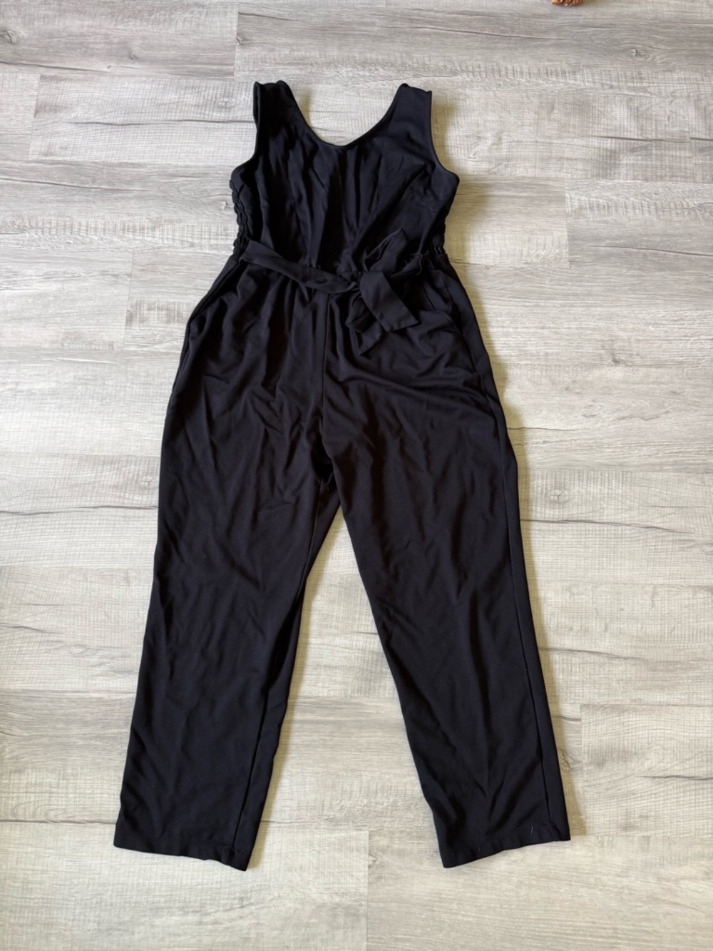 Liz Claiborne Black Sleeveless Tie-Waist Jumpsuit